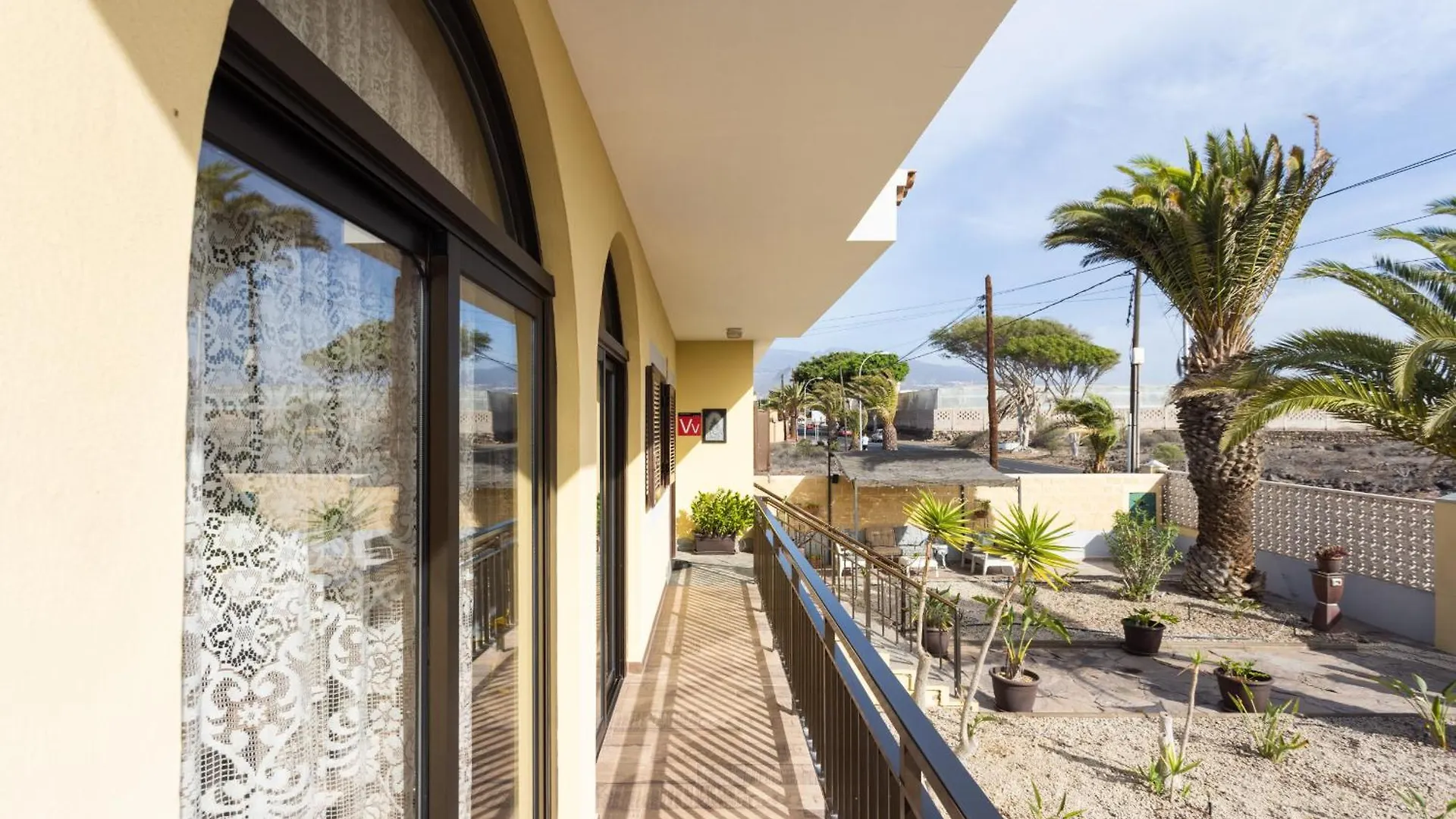 Vivienda Vacacional Tinizara Piscina Y Relax Villa Las Galletas 0*,  Spain