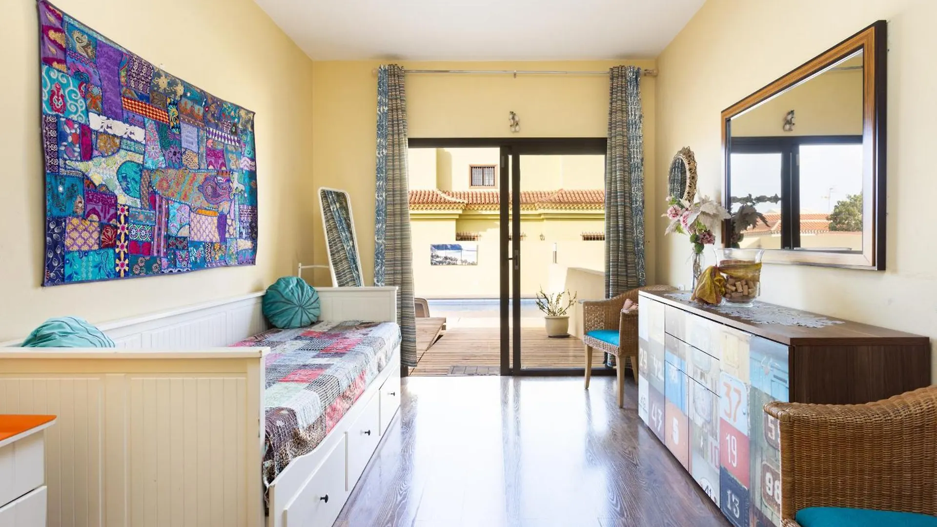 Vivienda Vacacional Tinizara Piscina Y Relax Villa Las Galletas 0*,  Spain