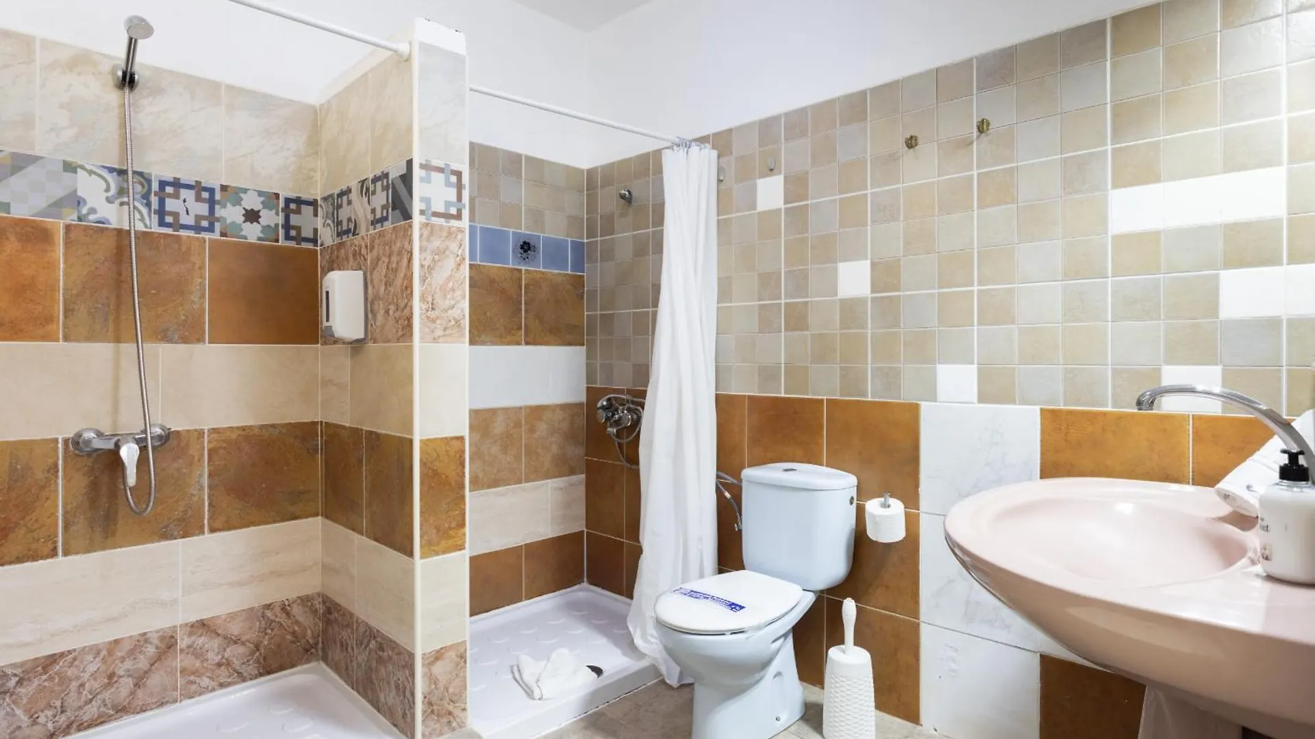 Vivienda Vacacional Tinizara Piscina Y Relax Villa Las Galletas Spain