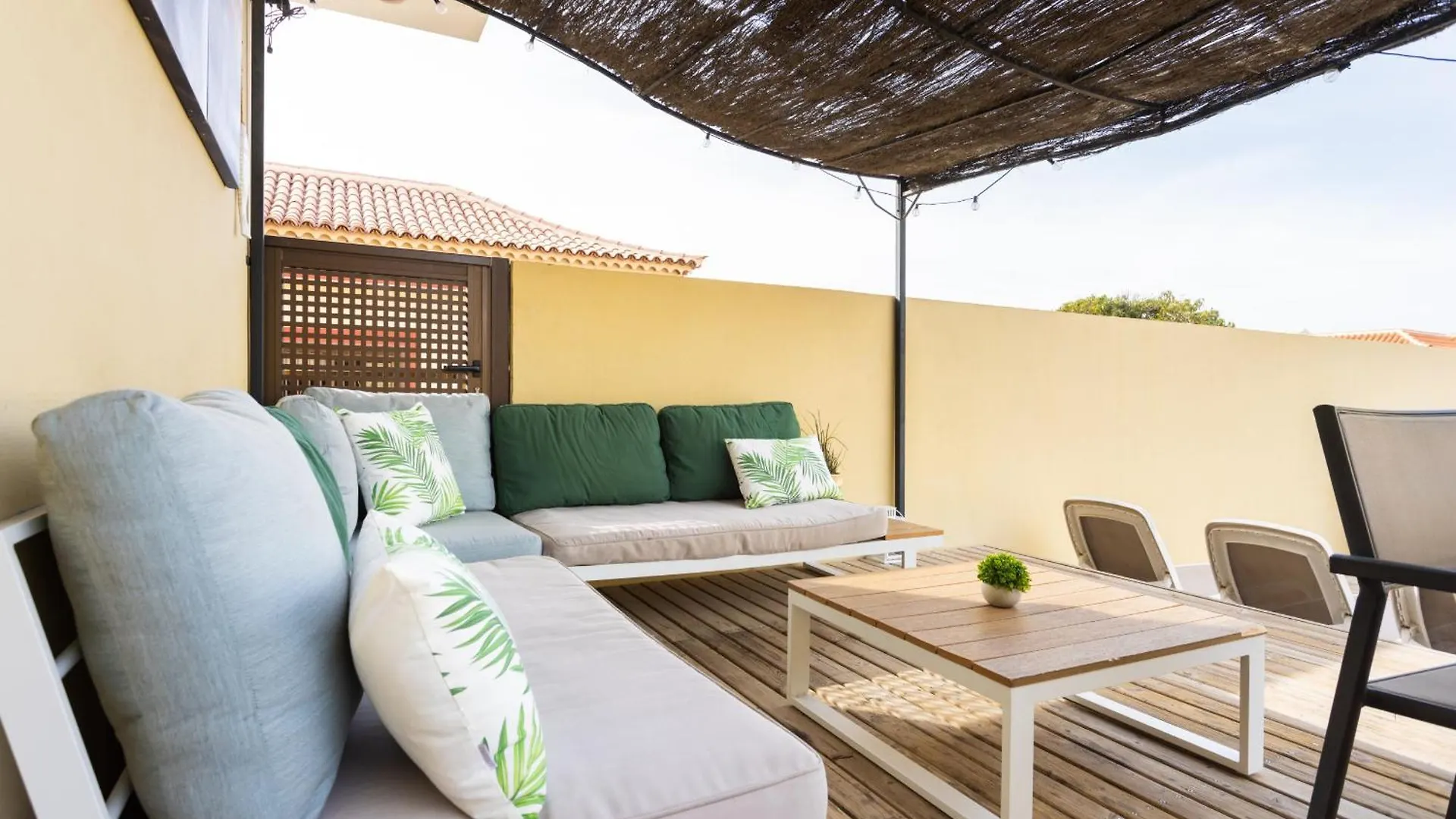 Vivienda Vacacional Tinizara Piscina Y Relax Villa Las Galletas 0*,  Spain