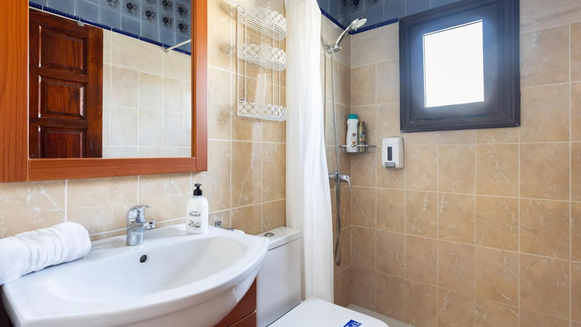 Vivienda Vacacional Tinizara Piscina Y Relax Villa Las Galletas